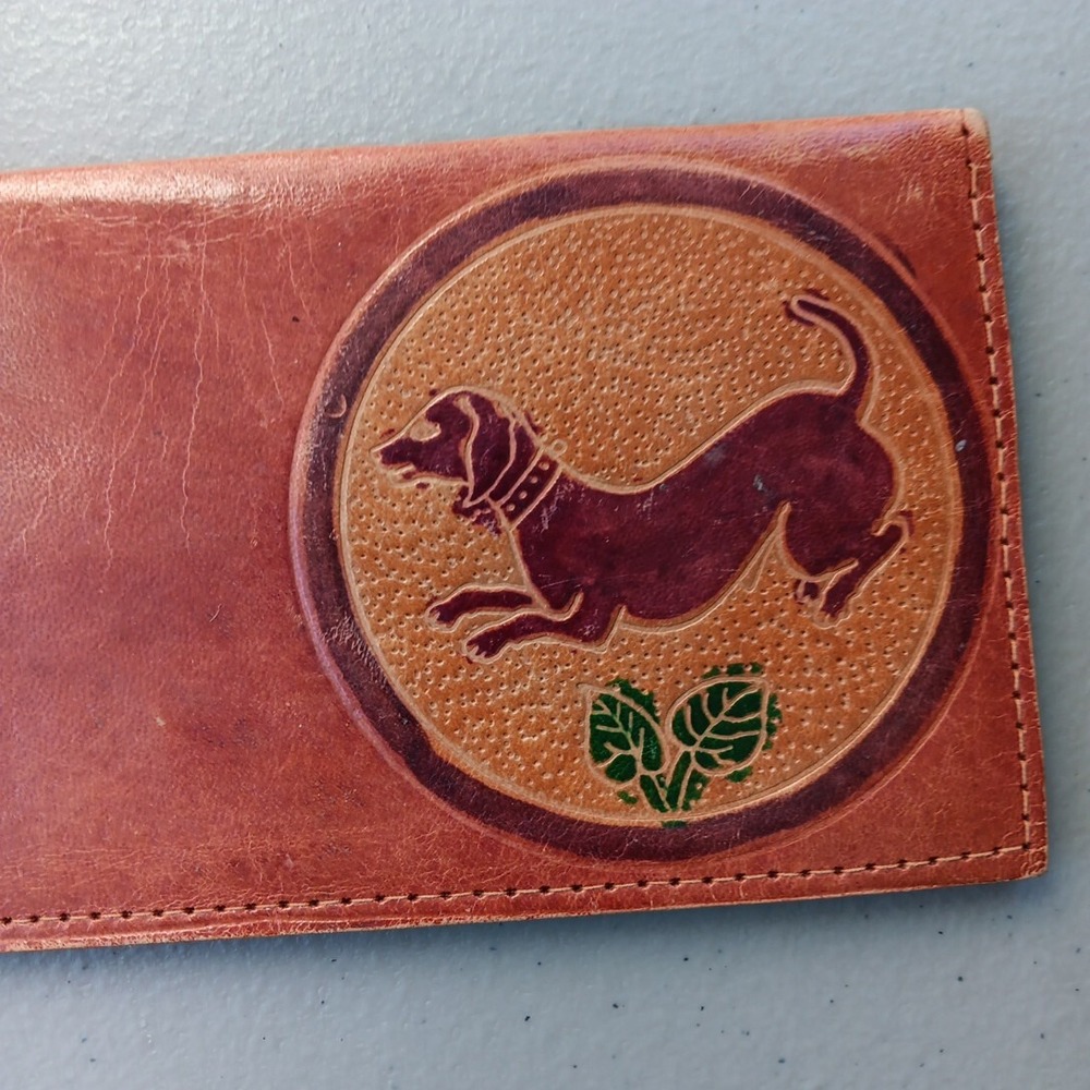 VTG‎ Hand Tooled Leather Wallet Billfold Bifold Coupon Holder Wiener Dog Crafted - Picture 2 of 8